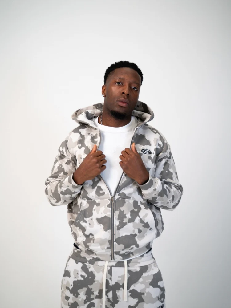 DCRB Camo Zipper - Image 4