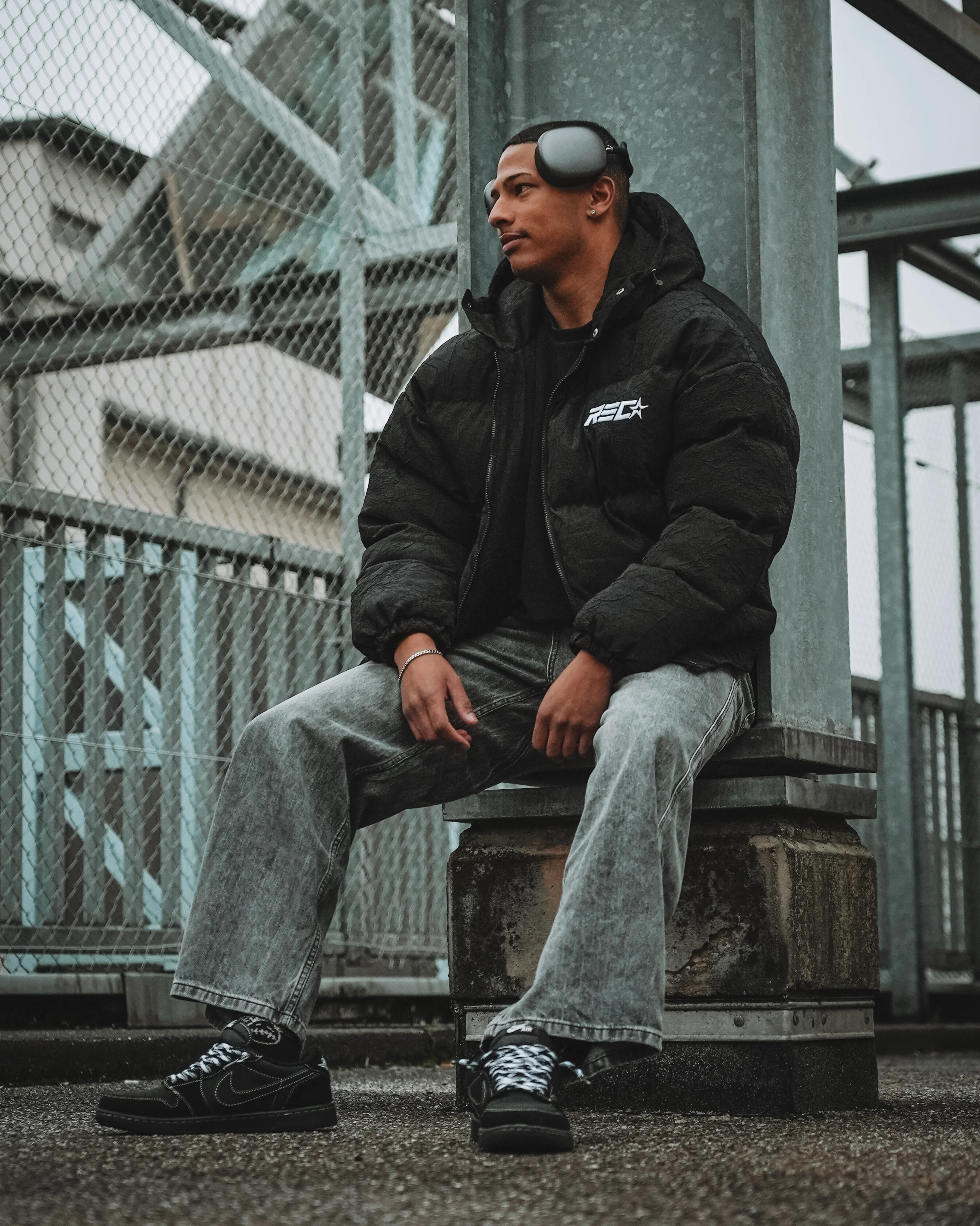 Reck Street Puffer Jacket - Image 15